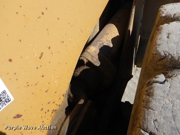 image for item DF3067 1993 Caterpillar 960F  wheel loader