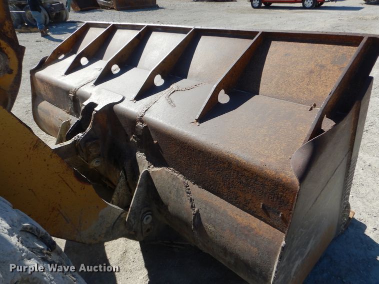 image for item DF3067 1993 Caterpillar 960F  wheel loader