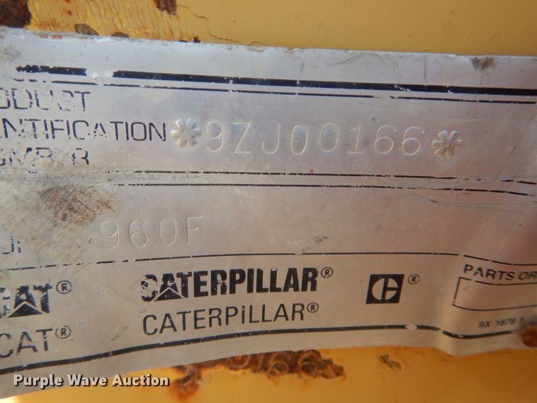 image for item DF3067 1993 Caterpillar 960F  wheel loader