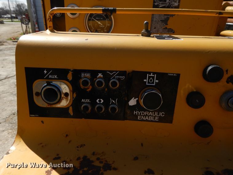 image for item DF6008 2000 Vermeer D24X40A  directional boring unit