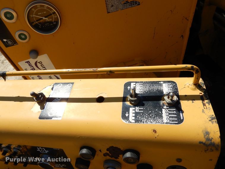 image for item DF6008 2000 Vermeer D24X40A  directional boring unit