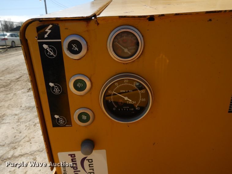 image for item DF6008 2000 Vermeer D24X40A  directional boring unit