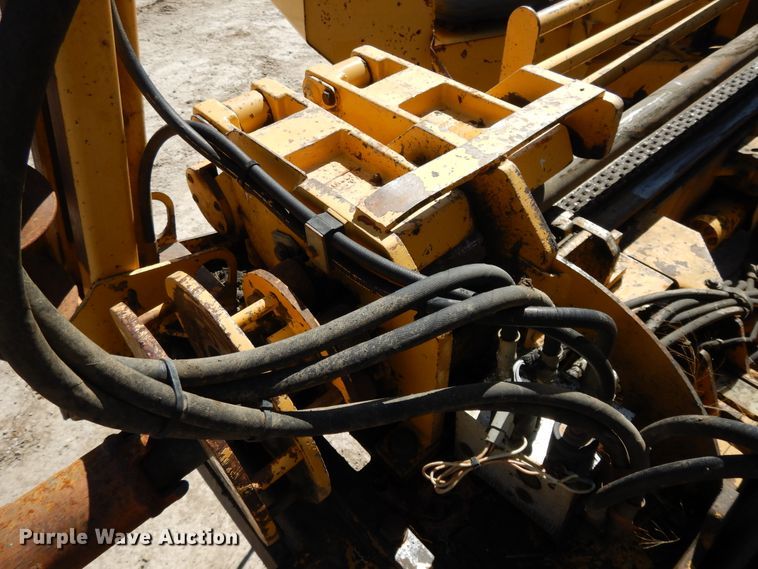 image for item DF6008 2000 Vermeer D24X40A  directional boring unit