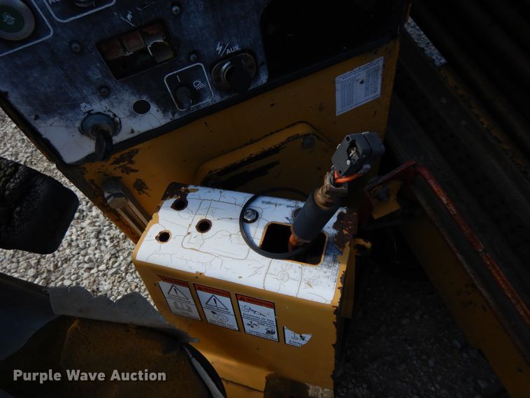 image for item DF6010 2000 Vermeer D16X20A  directional boring unit