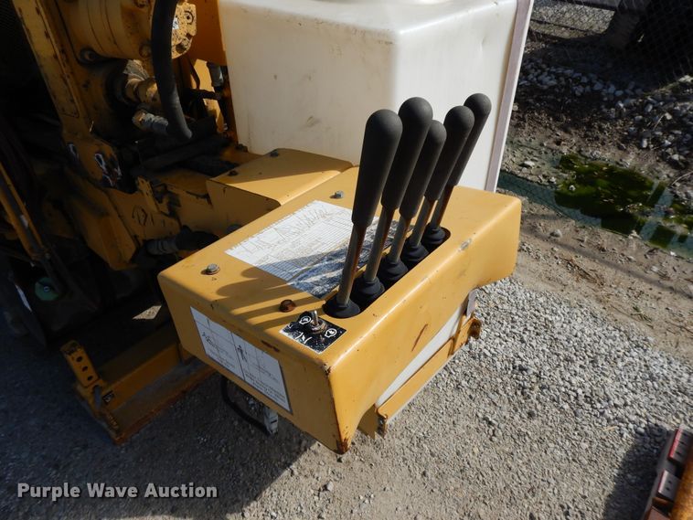 image for item DF6010 2000 Vermeer D16X20A  directional boring unit