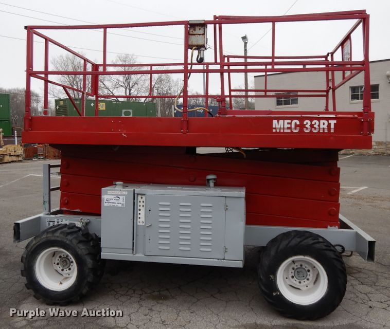 image for item DF6013 1996 Mec 33RT  scissor lift