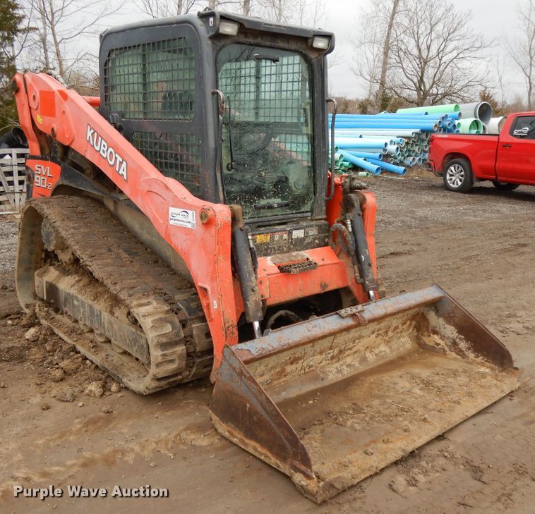 image for item DF6026 Kubota SVL90-2  tracked skid steer loader