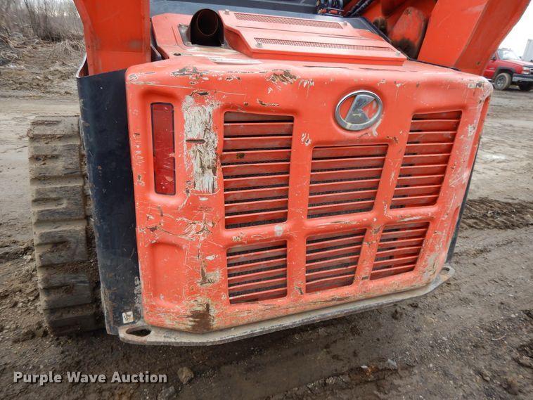 image for item DF6026 Kubota SVL90-2  tracked skid steer loader