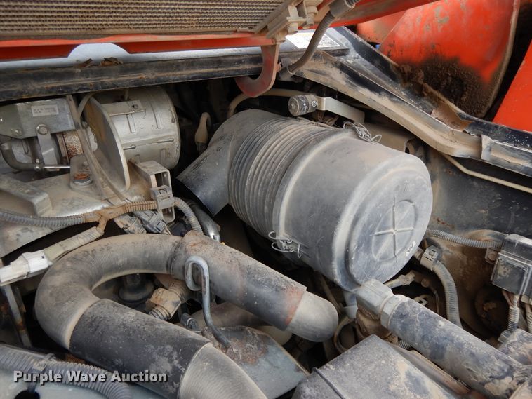 image for item DF6026 Kubota SVL90-2  tracked skid steer loader