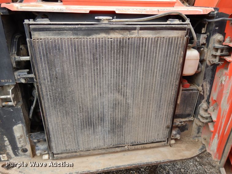 image for item DF6026 Kubota SVL90-2  tracked skid steer loader