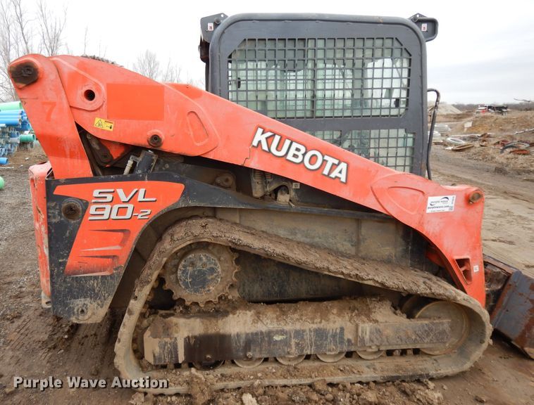 image for item DF6026 Kubota SVL90-2  tracked skid steer loader