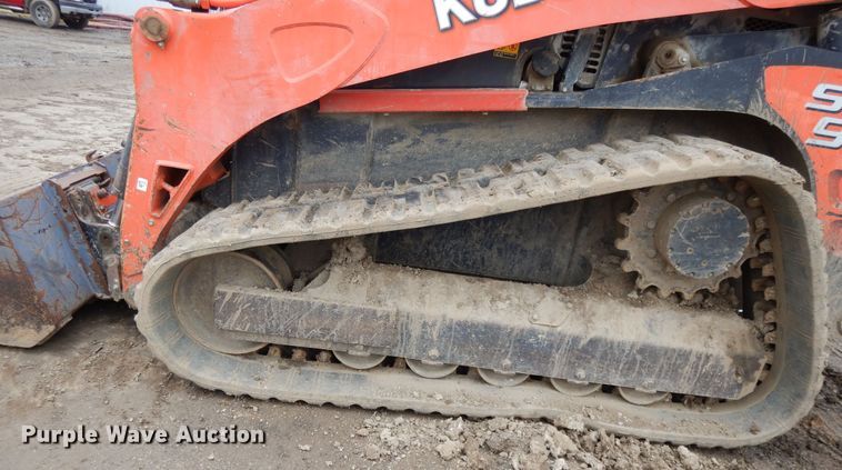 image for item DF6026 Kubota SVL90-2  tracked skid steer loader