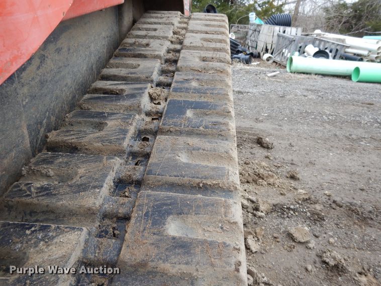 image for item DF6026 Kubota SVL90-2  tracked skid steer loader