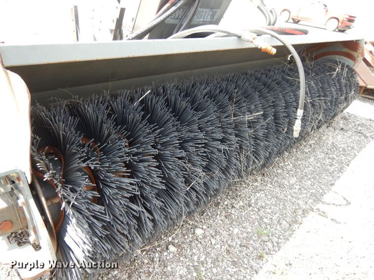 image for item DF6048 (2) Skid steer attachments