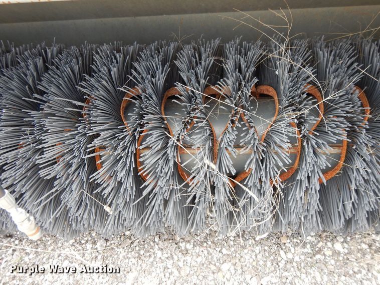 image for item DF6048 (2) Skid steer attachments