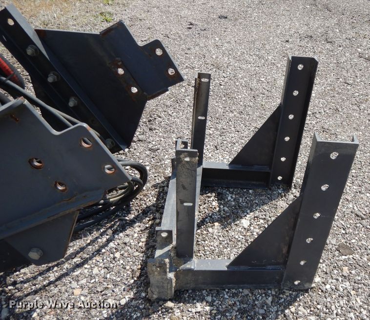 image for item DF6048 (2) Skid steer attachments