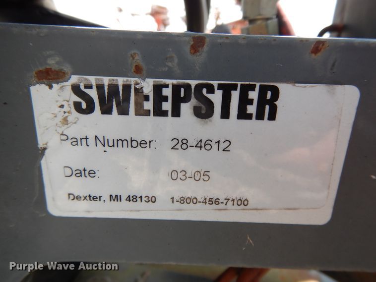 image for item DF6048 (2) Skid steer attachments