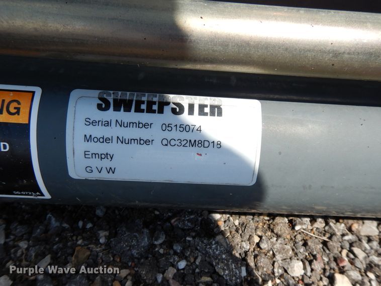 image for item DF6048 (2) Skid steer attachments