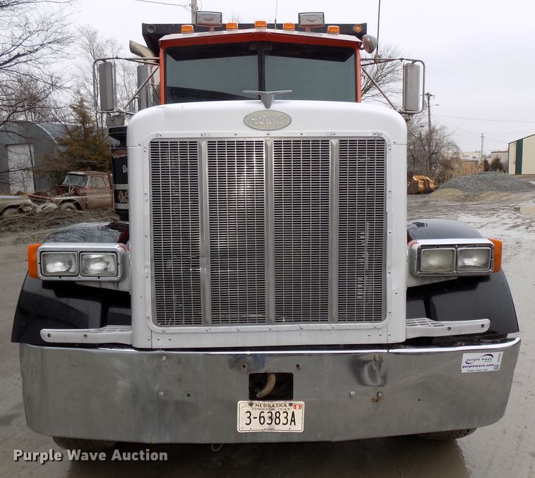 image for item DG2547 1999 Peterbilt 379 dump truck
