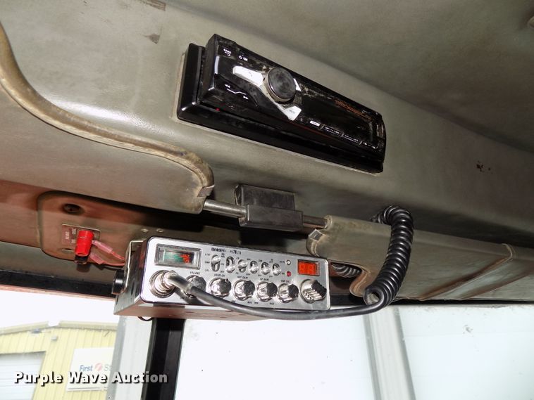 image for item DG2547 1999 Peterbilt 379 dump truck