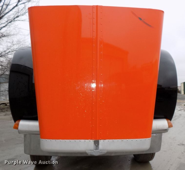 image for item DG2547 1999 Peterbilt 379 dump truck