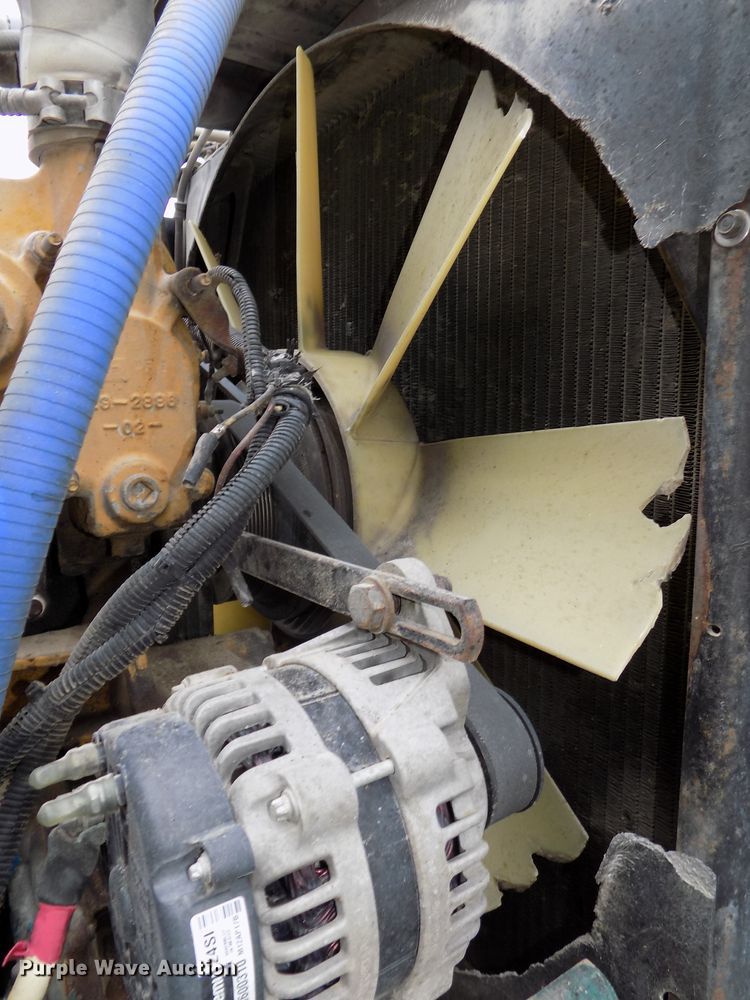 image for item DG2547 1999 Peterbilt 379 dump truck