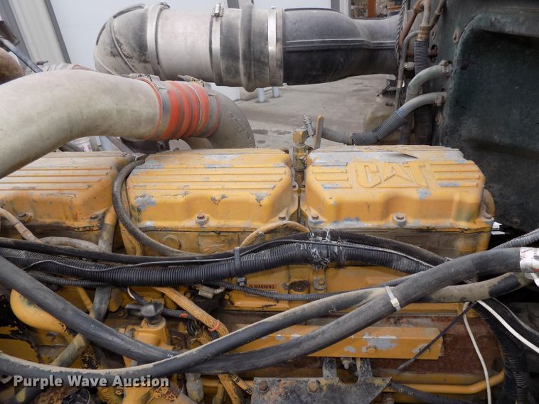 image for item DG2547 1999 Peterbilt 379 dump truck