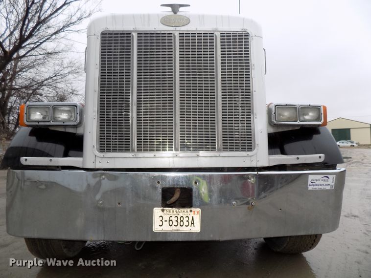 image for item DG2547 1999 Peterbilt 379 dump truck