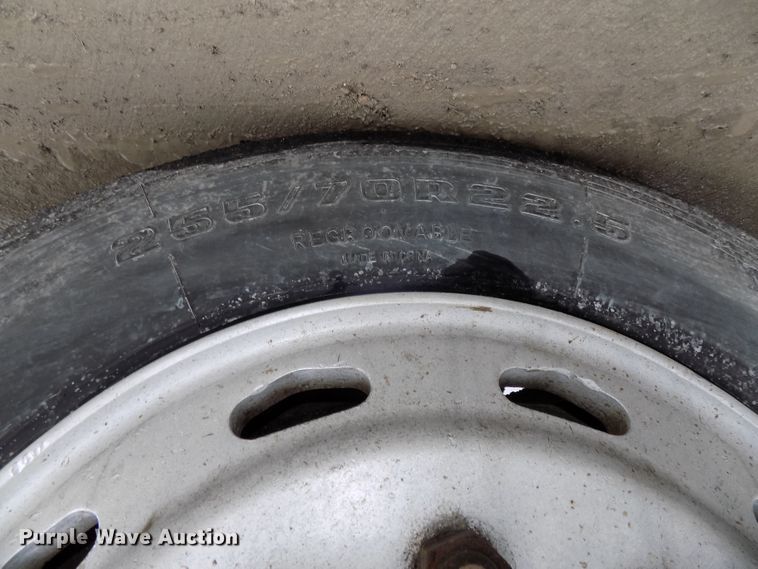 image for item DG2547 1999 Peterbilt 379 dump truck