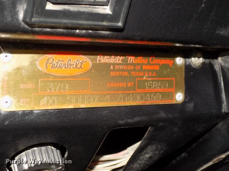 image for item DG2547 1999 Peterbilt 379 dump truck