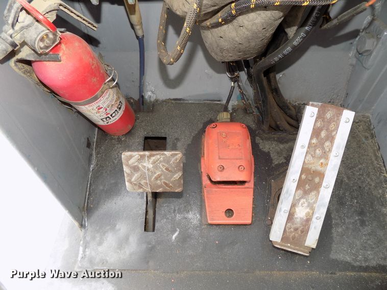 image for item DG2568 1998 Gradall 534D-9  telehandler