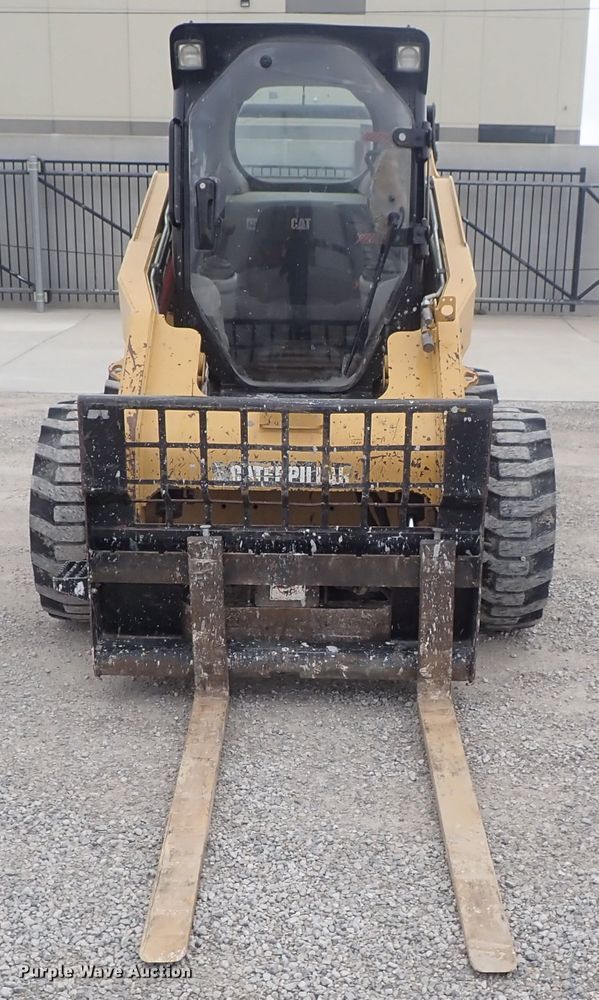 image for item DG3029 2013 Caterpillar 262C Series 2  skid steer loader
