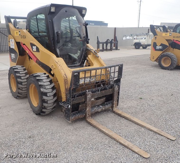image for item DG3029 2013 Caterpillar 262C Series 2  skid steer loader