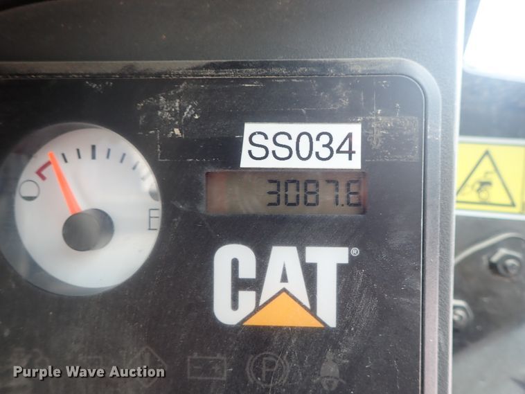 image for item DG3029 2013 Caterpillar 262C Series 2  skid steer loader