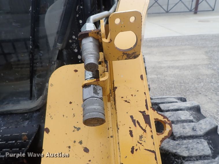 image for item DG3029 2013 Caterpillar 262C Series 2  skid steer loader