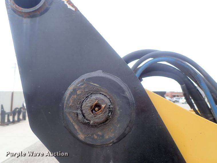 image for item DG3029 2013 Caterpillar 262C Series 2  skid steer loader