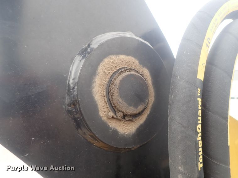 image for item DG3029 2013 Caterpillar 262C Series 2  skid steer loader