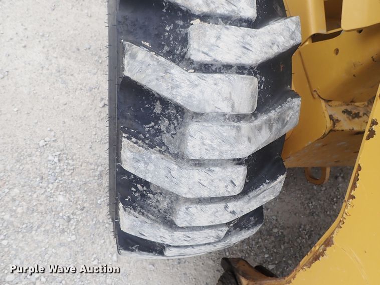 image for item DG3029 2013 Caterpillar 262C Series 2  skid steer loader