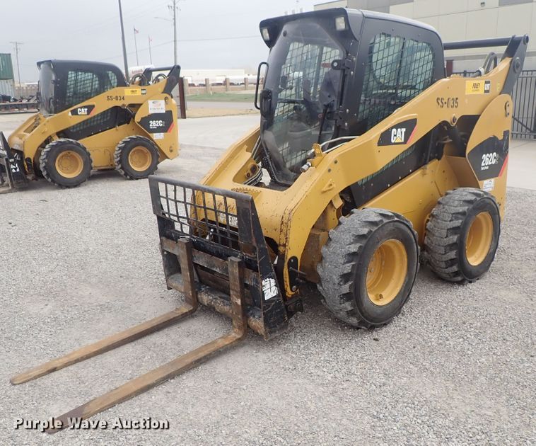 image for item DG3030 2013 Caterpillar 262C Series 2  skid steer loader