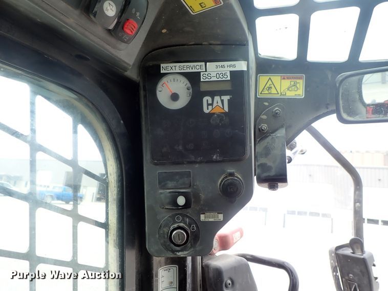 image for item DG3030 2013 Caterpillar 262C Series 2  skid steer loader