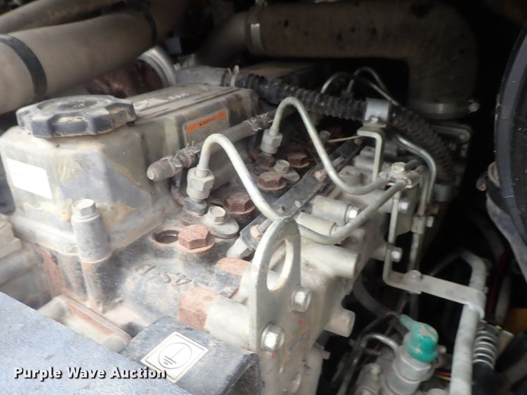 image for item DG3030 2013 Caterpillar 262C Series 2  skid steer loader