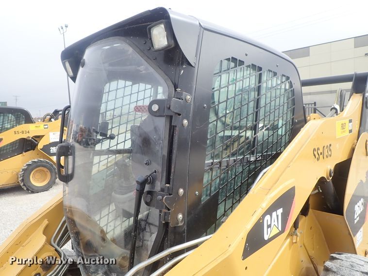 image for item DG3030 2013 Caterpillar 262C Series 2  skid steer loader