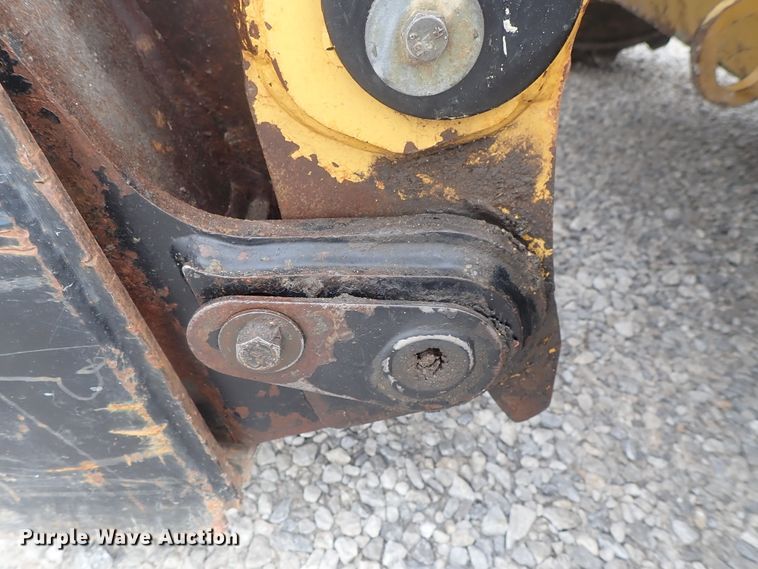 image for item DG3030 2013 Caterpillar 262C Series 2  skid steer loader