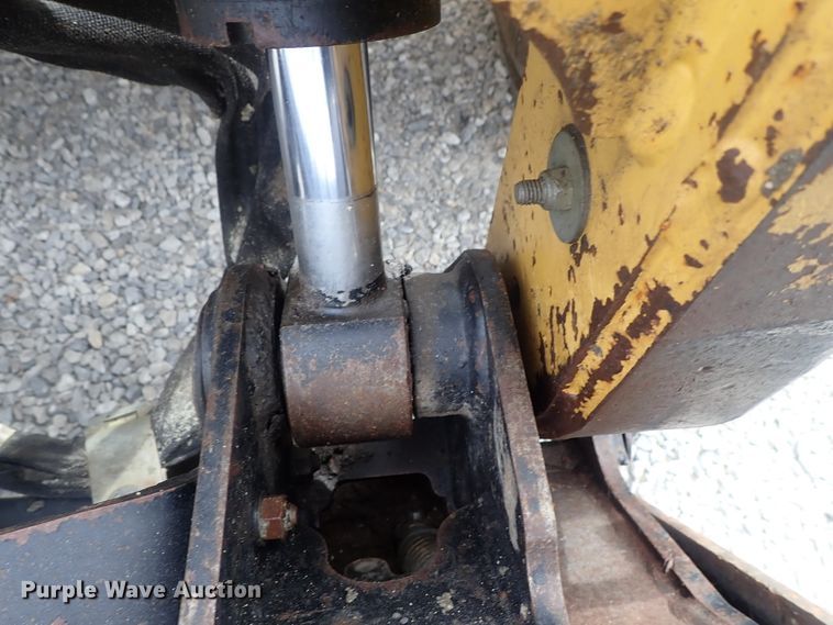 image for item DG3030 2013 Caterpillar 262C Series 2  skid steer loader