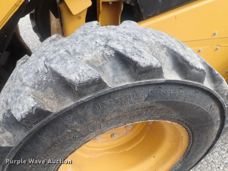 image for item DG3030 2013 Caterpillar 262C Series 2  skid steer loader