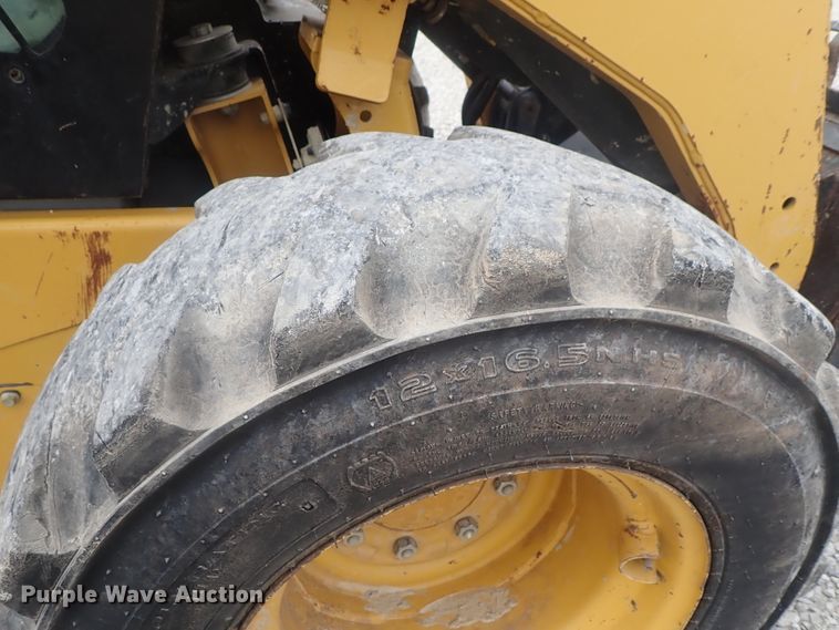 image for item DG3030 2013 Caterpillar 262C Series 2  skid steer loader