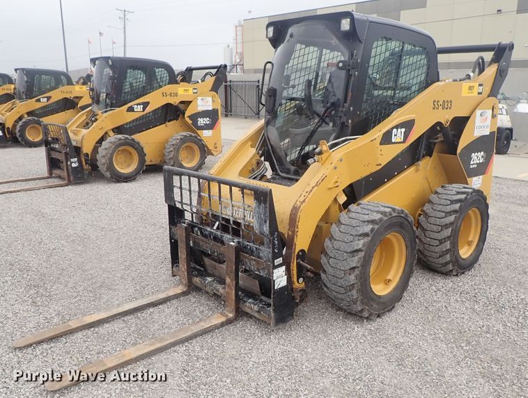 image for item DG3031 2013 Caterpillar 262C  Series 2 skid steer loader