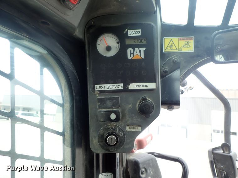 image for item DG3031 2013 Caterpillar 262C  Series 2 skid steer loader
