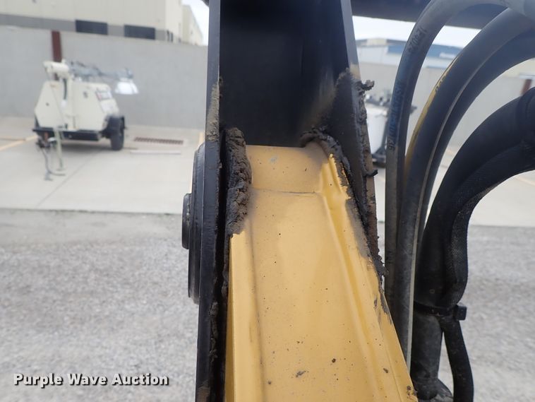 image for item DG3031 2013 Caterpillar 262C  Series 2 skid steer loader