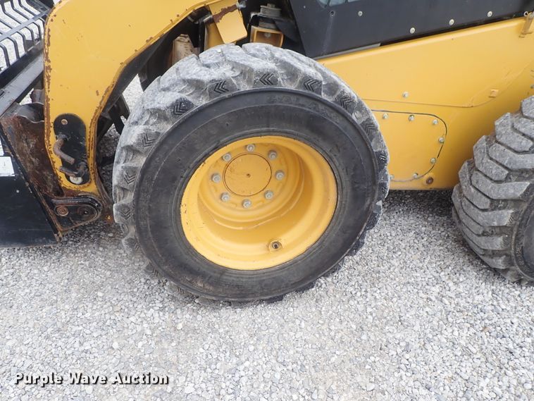 image for item DG3031 2013 Caterpillar 262C  Series 2 skid steer loader